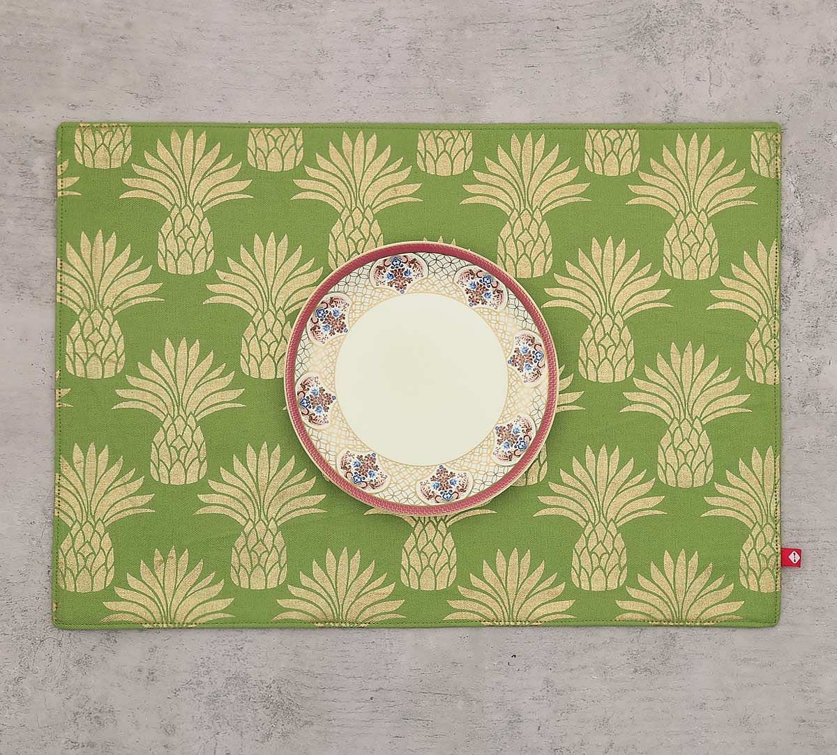 India Circus Pineapple Table Mat