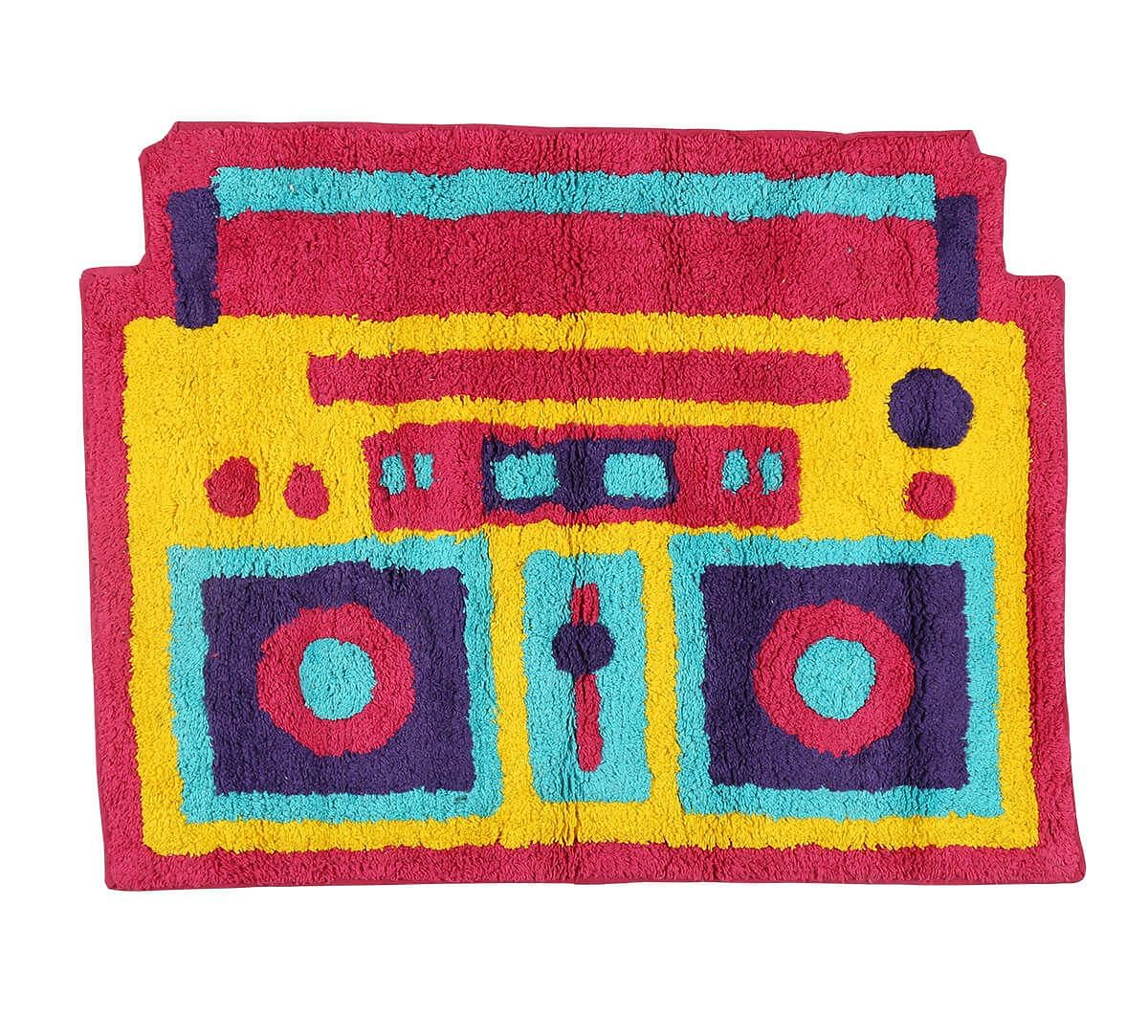 India Circus Radio Mundial Shape Bath Mat